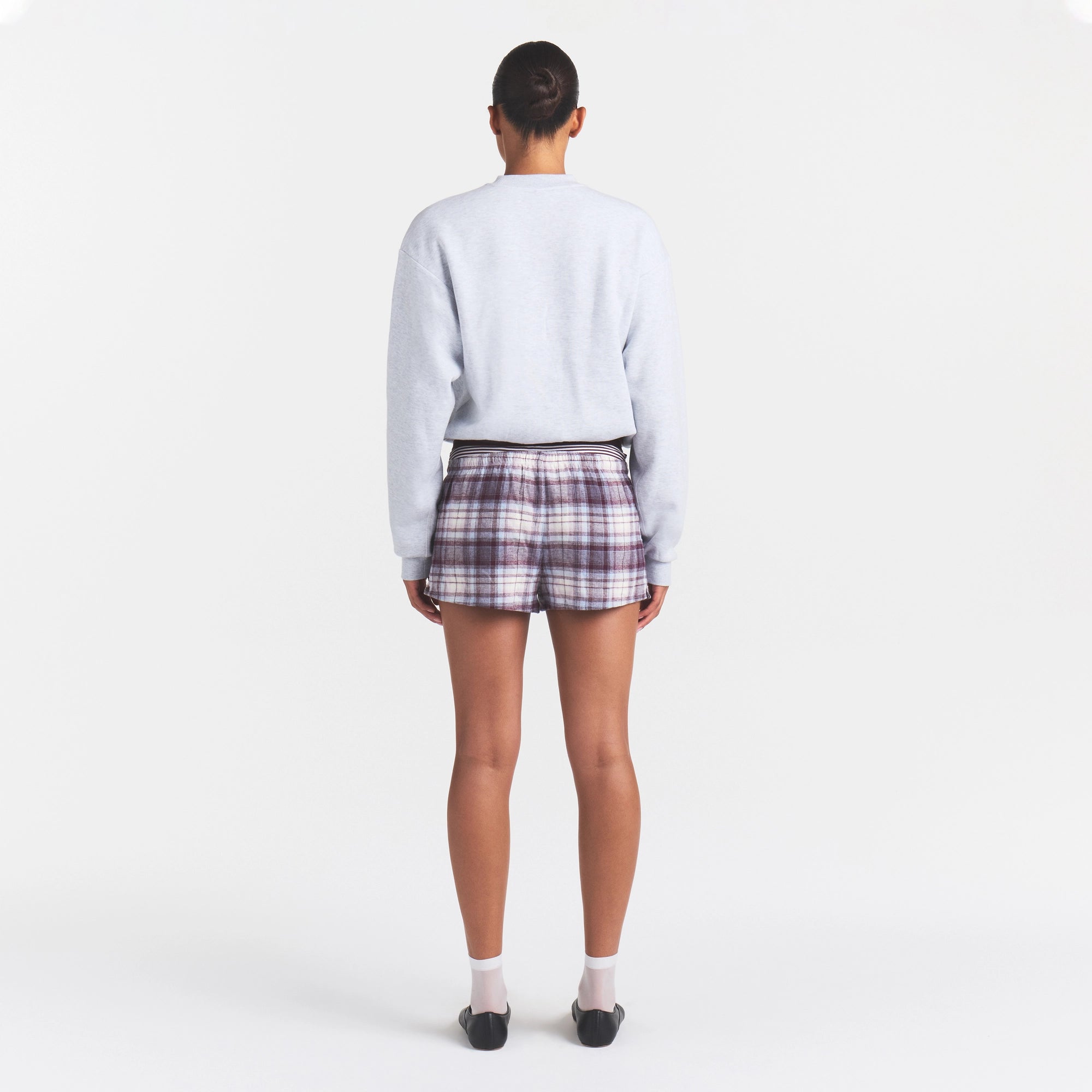 COTTON FLEECE CLASSIC CREWNECK | LIGHT HEATHER GREY ARCHED SKIMS PLAID - Image 4