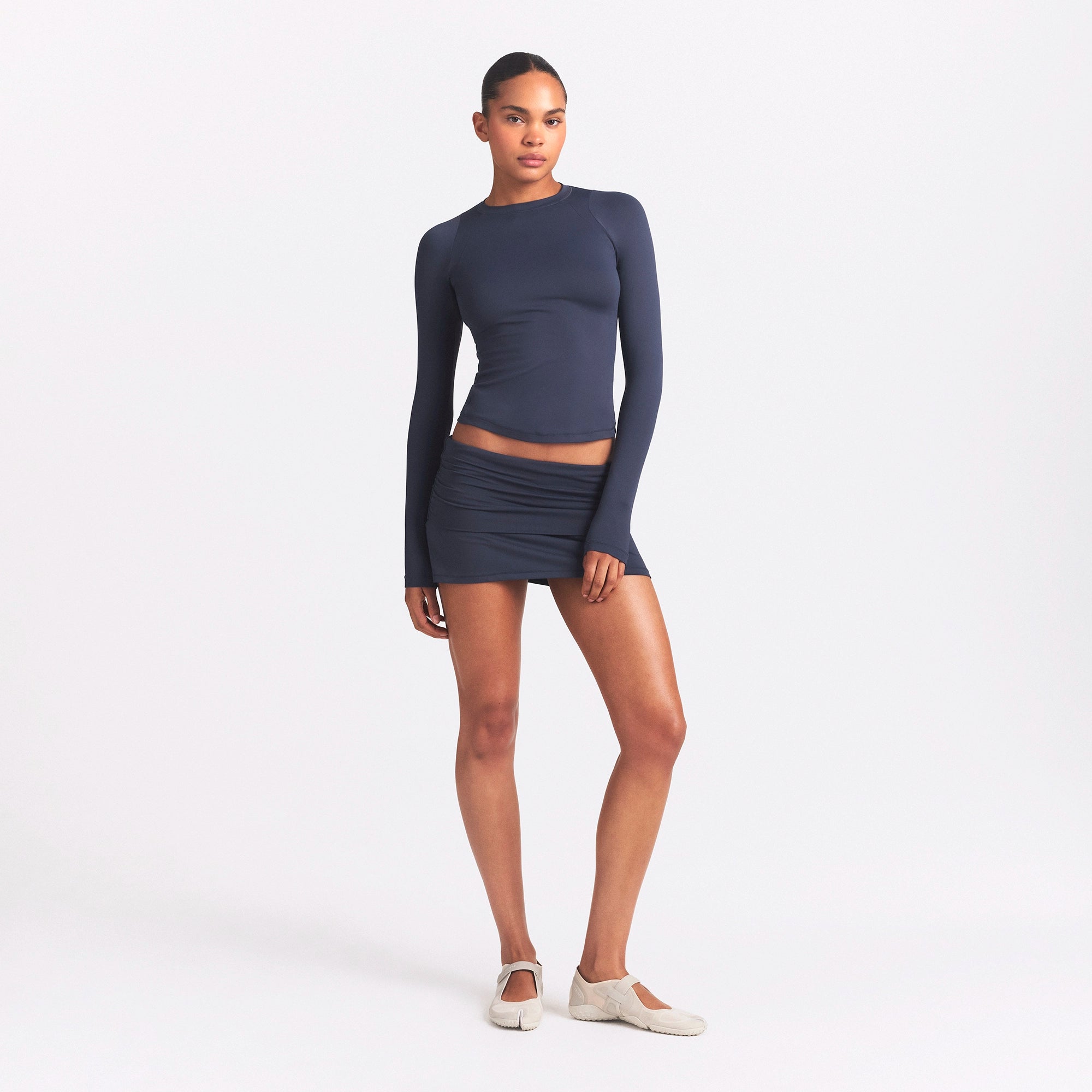NikeSKIMS AIRY LONG SLEEVE CREW NECK TOP | DEEP ROYAL - Image 2