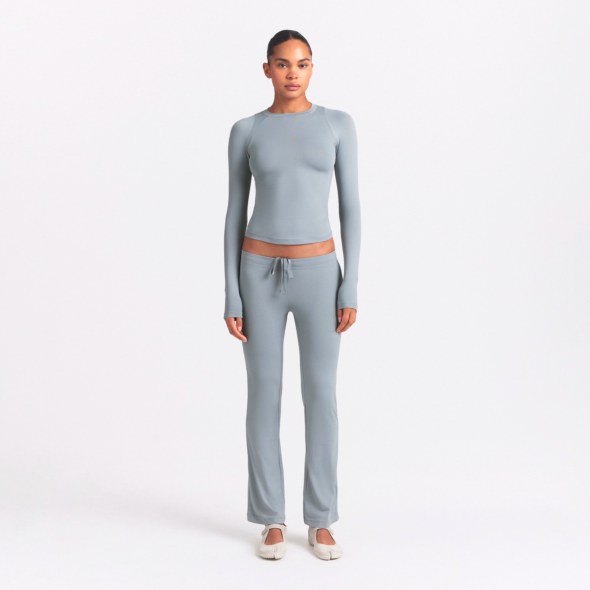 NikeSKIMS AIRY LONG SLEEVE CREW NECK TOP | WASHED PACIFIC - Image 2