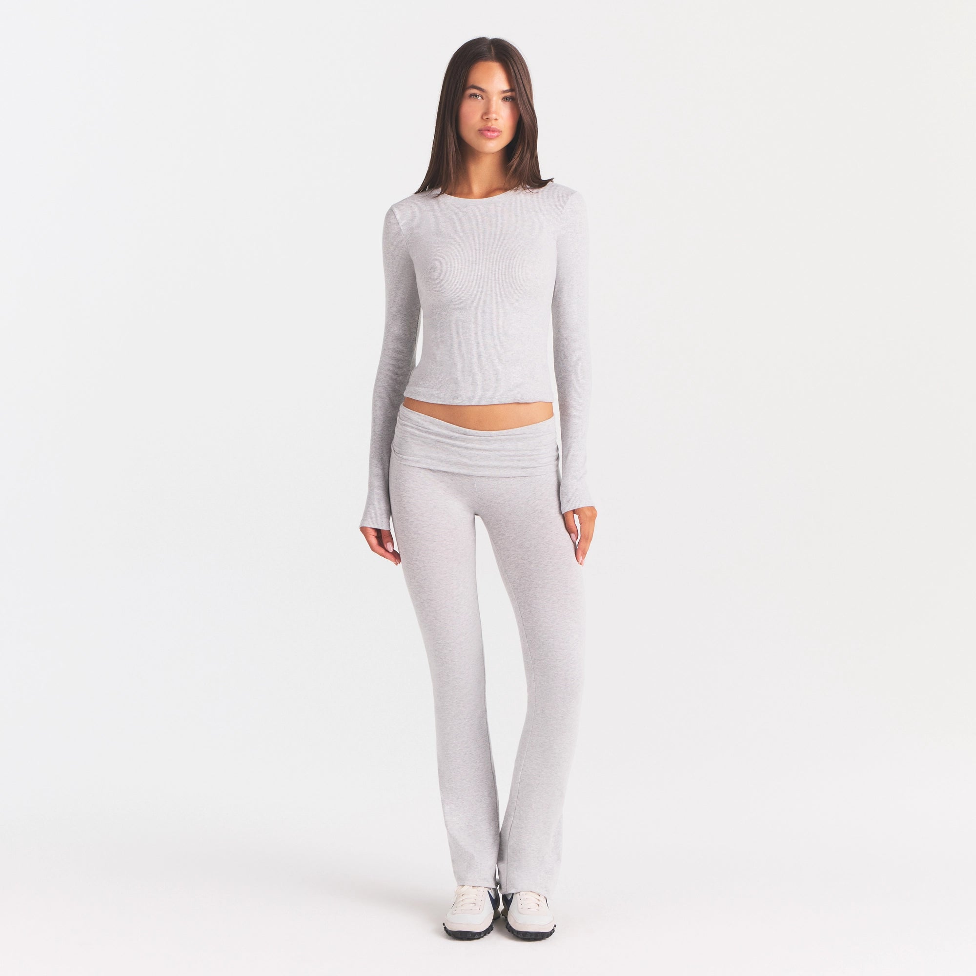 COTTON RIB LONG SLEEVE T-SHIRT | LIGHT HEATHER GREY - Image 2