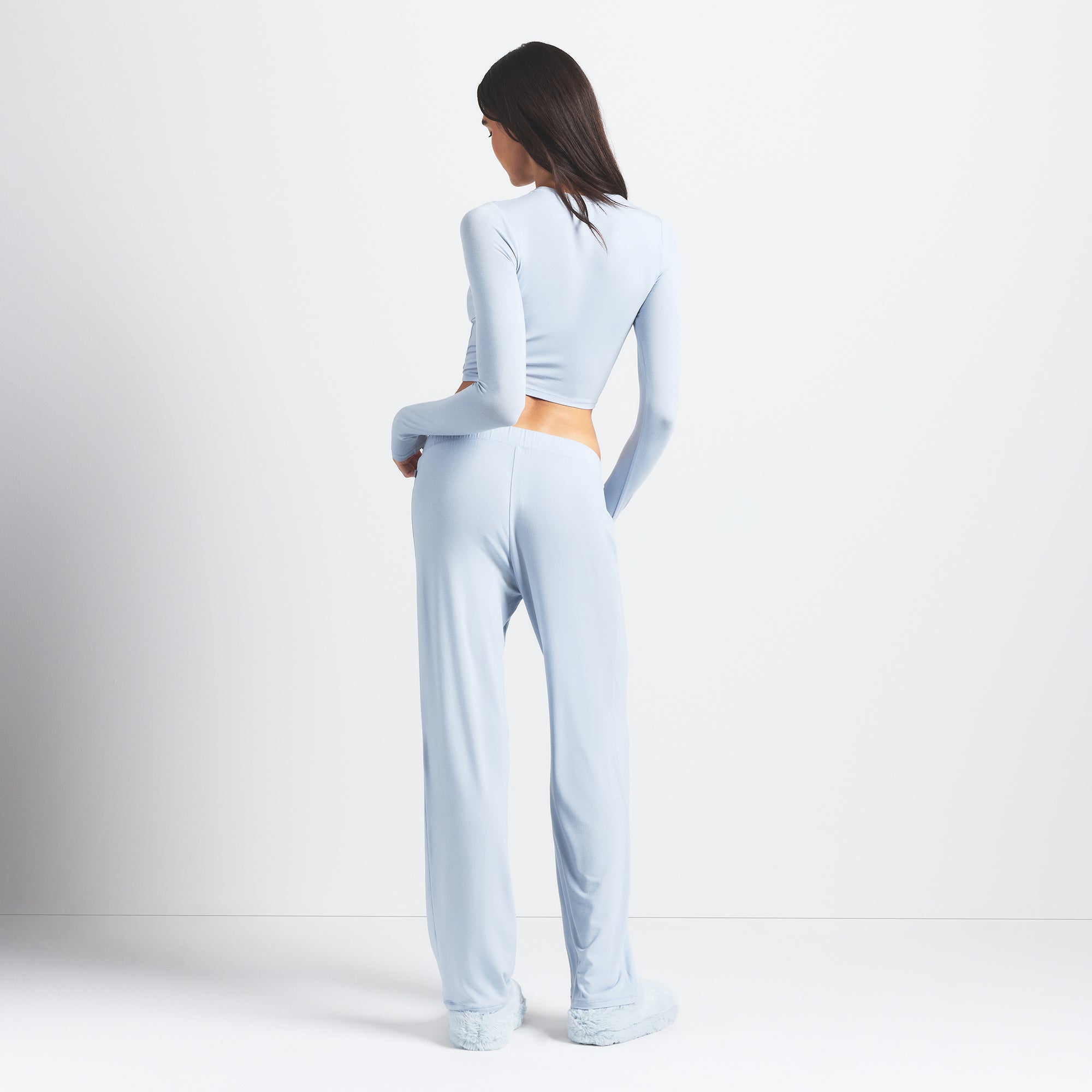SKIMS SLEEP SUPER CROPPED LONG SLEEVE | ZEN BLUE - Image 4
