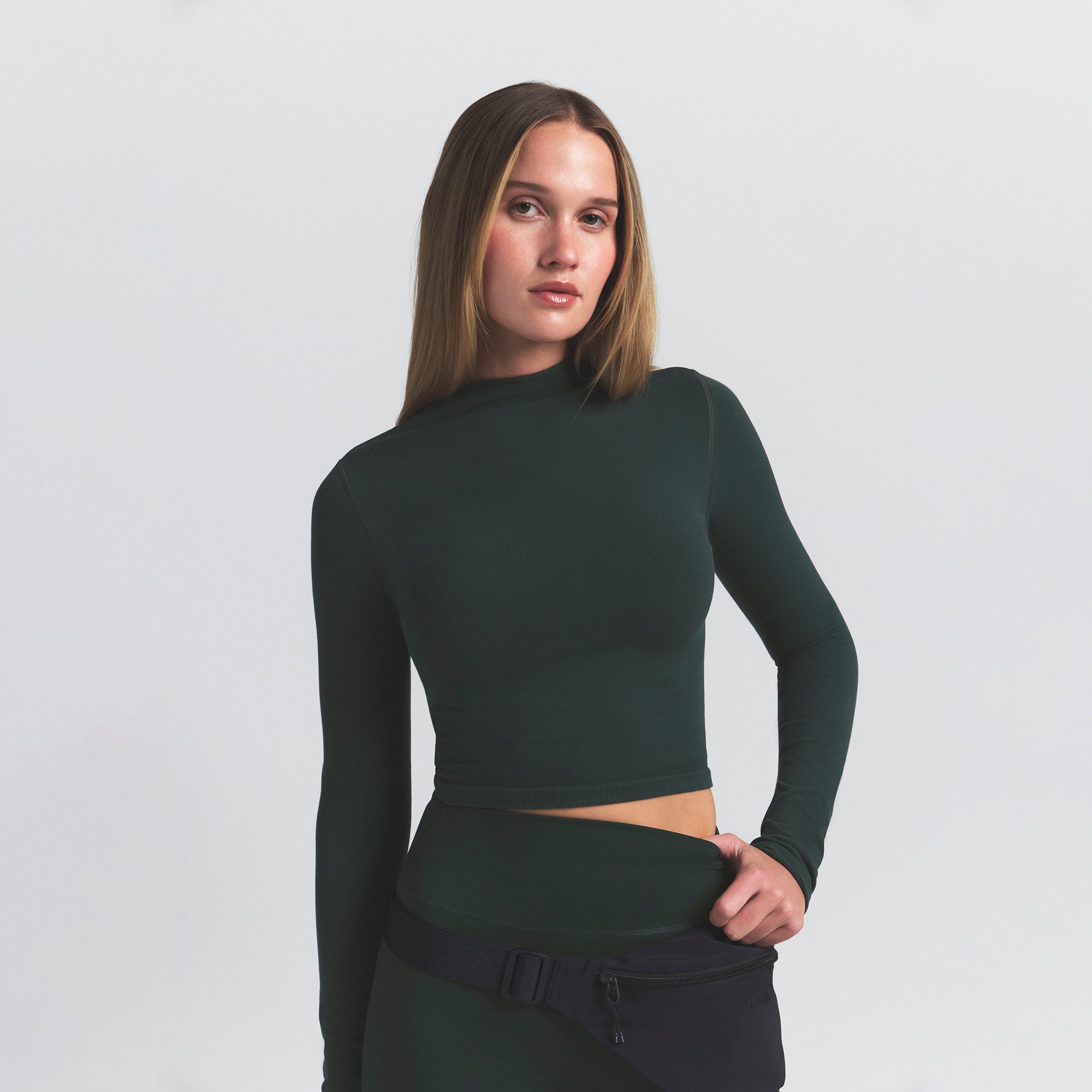 NikeSKIMS VINTAGE SEAMLESS MOCK NECK CROP TOP | DARK TEAL - Image 5