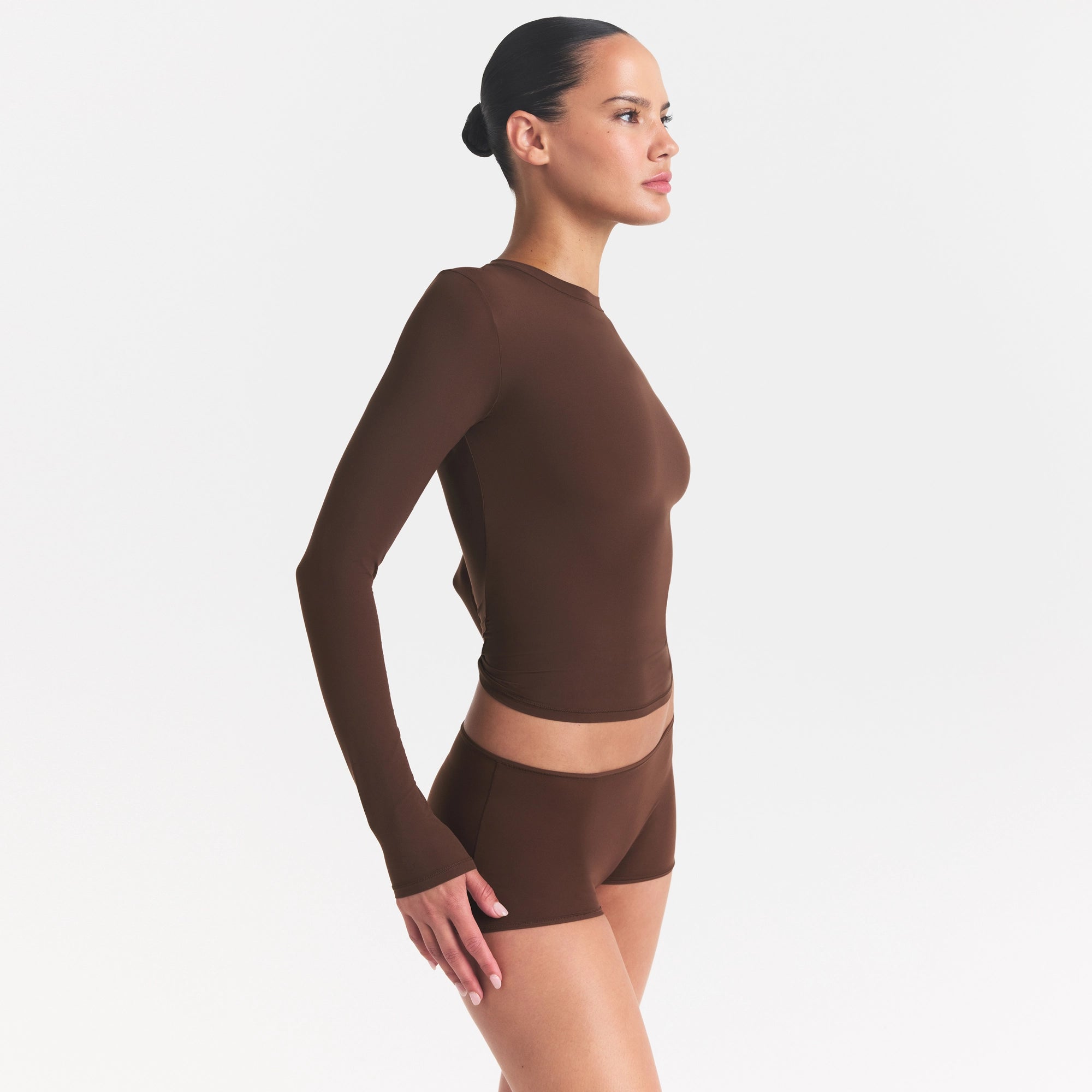FITS EVERYBODY LONG SLEEVE T-SHIRT | COCOA - Image 5