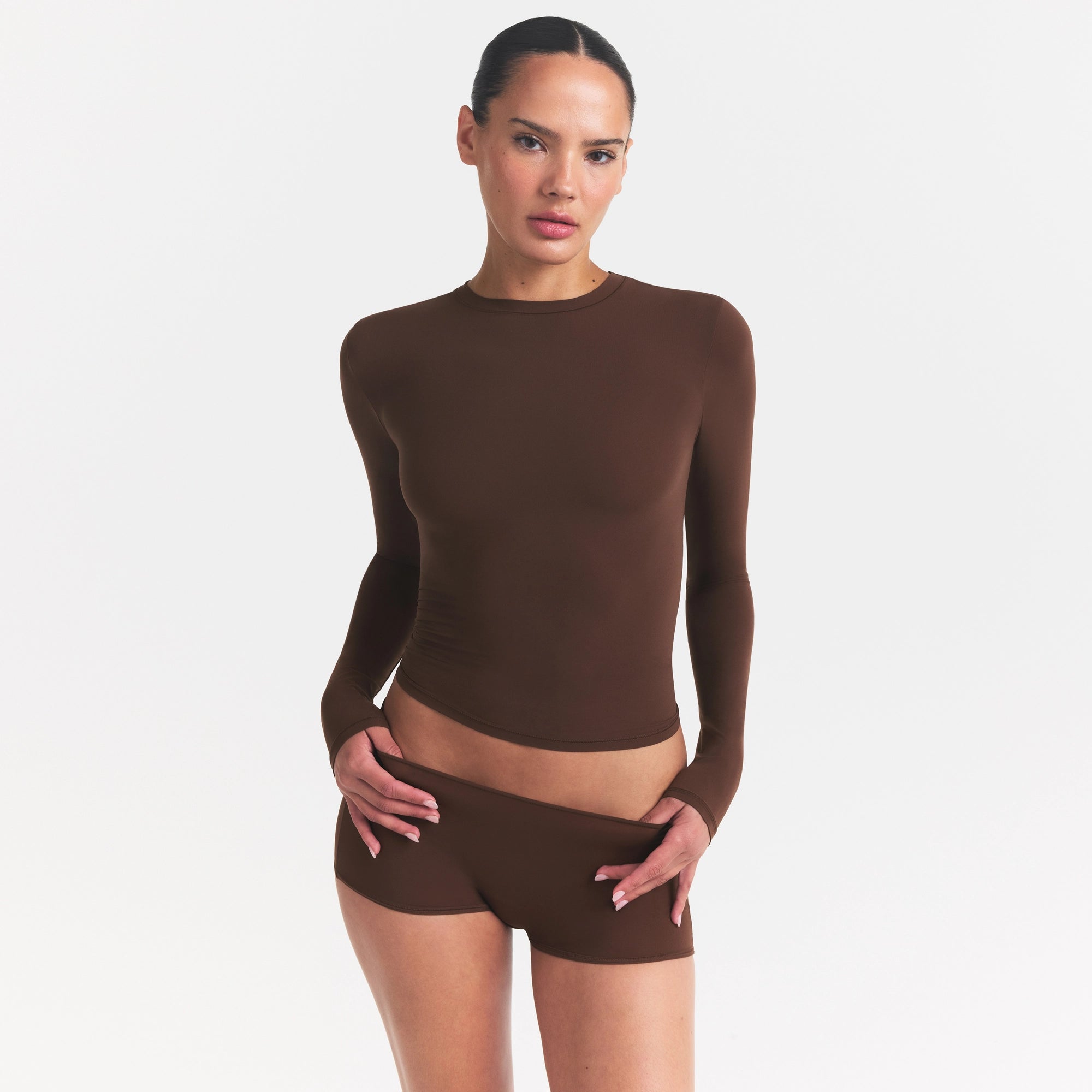 FITS EVERYBODY LONG SLEEVE T-SHIRT | COCOA - Image 3