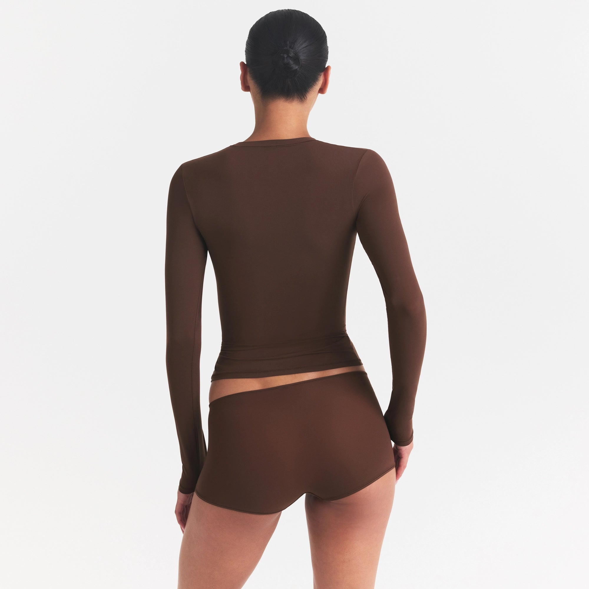 FITS EVERYBODY LONG SLEEVE T-SHIRT | COCOA - Image 6