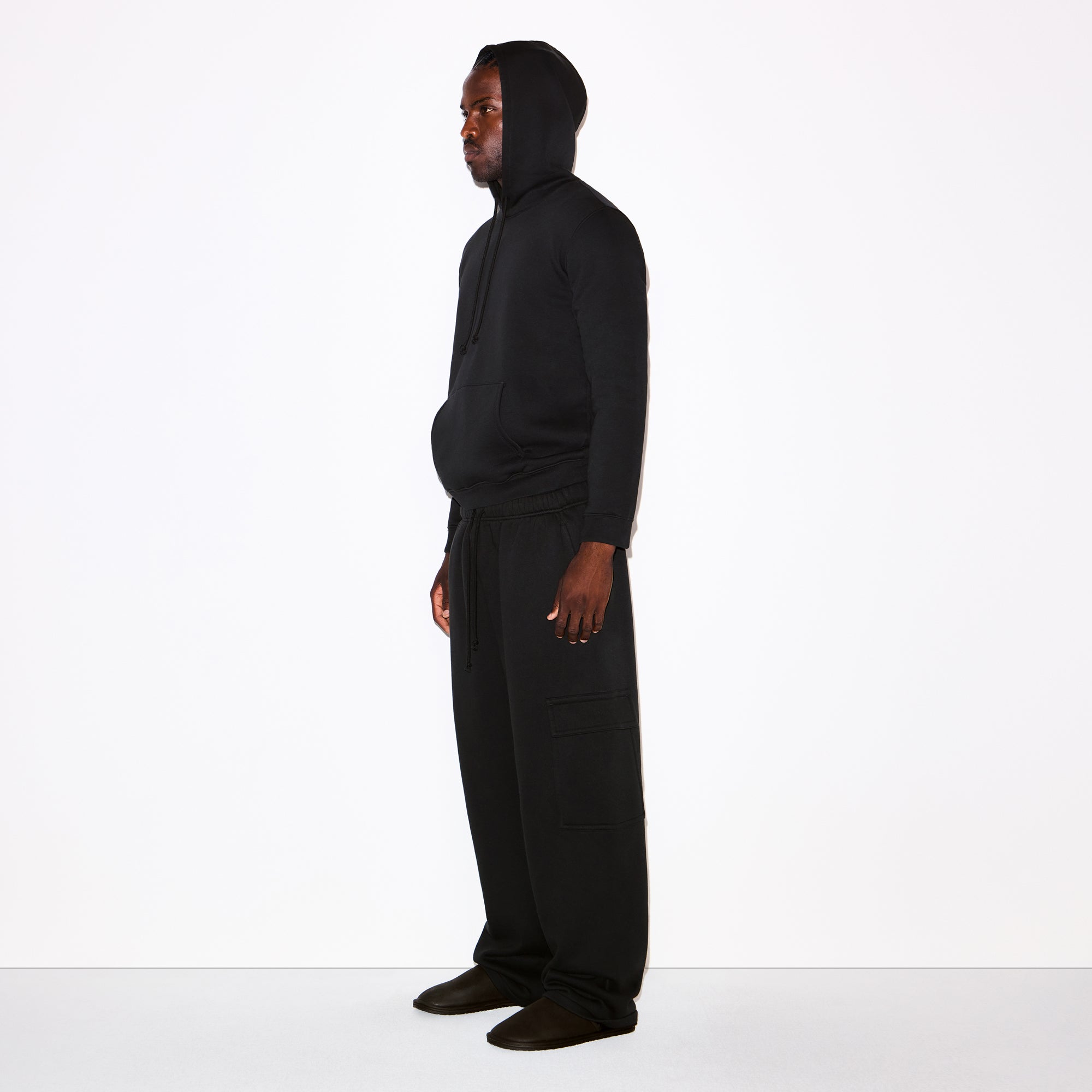 FLEECE LOUNGE MENS CLASSIC HOODIE | WASHED ONYX - Image 5