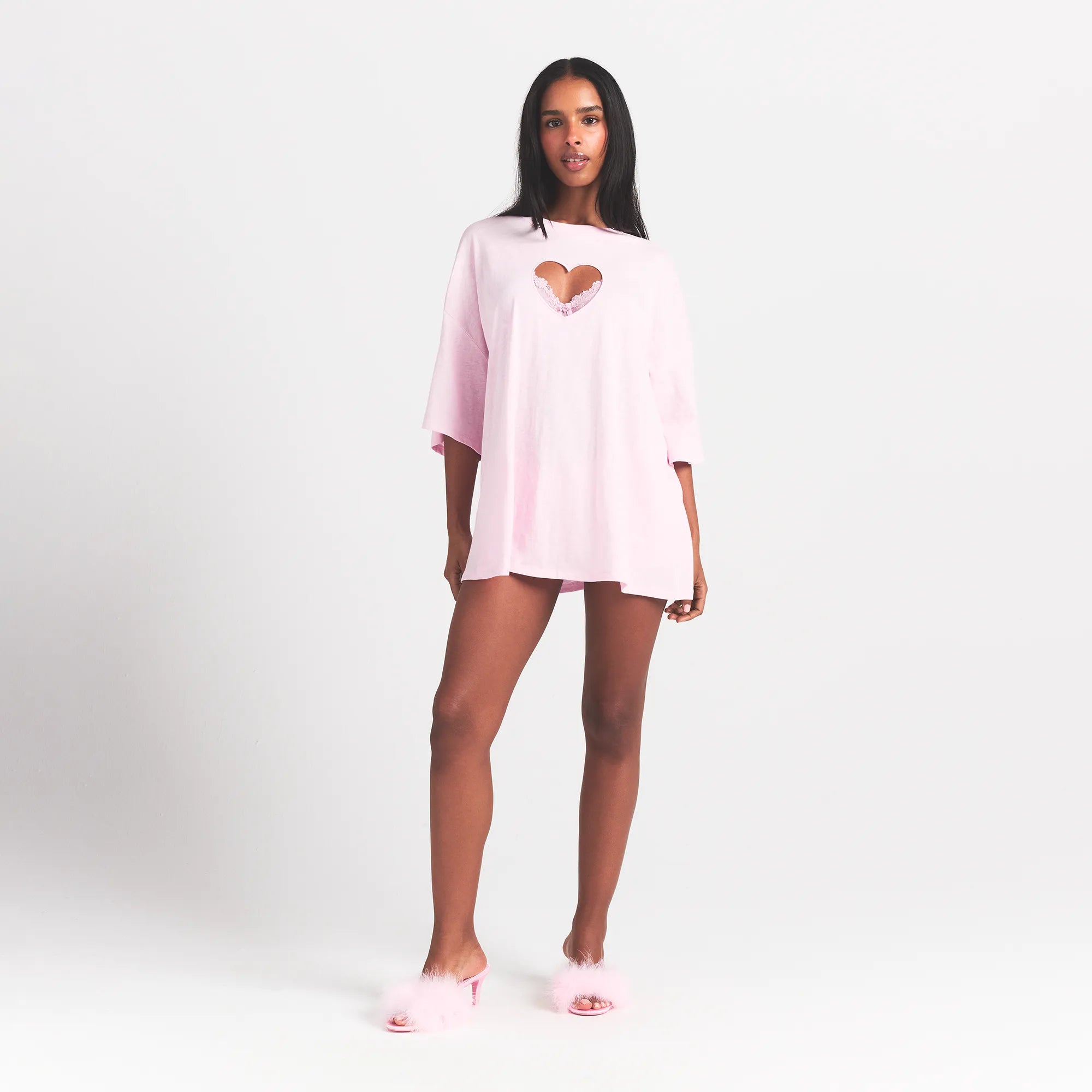 WORN IN JERSEY HEART OVERSIZED T-SHIRT | BABY PINK - Image 2
