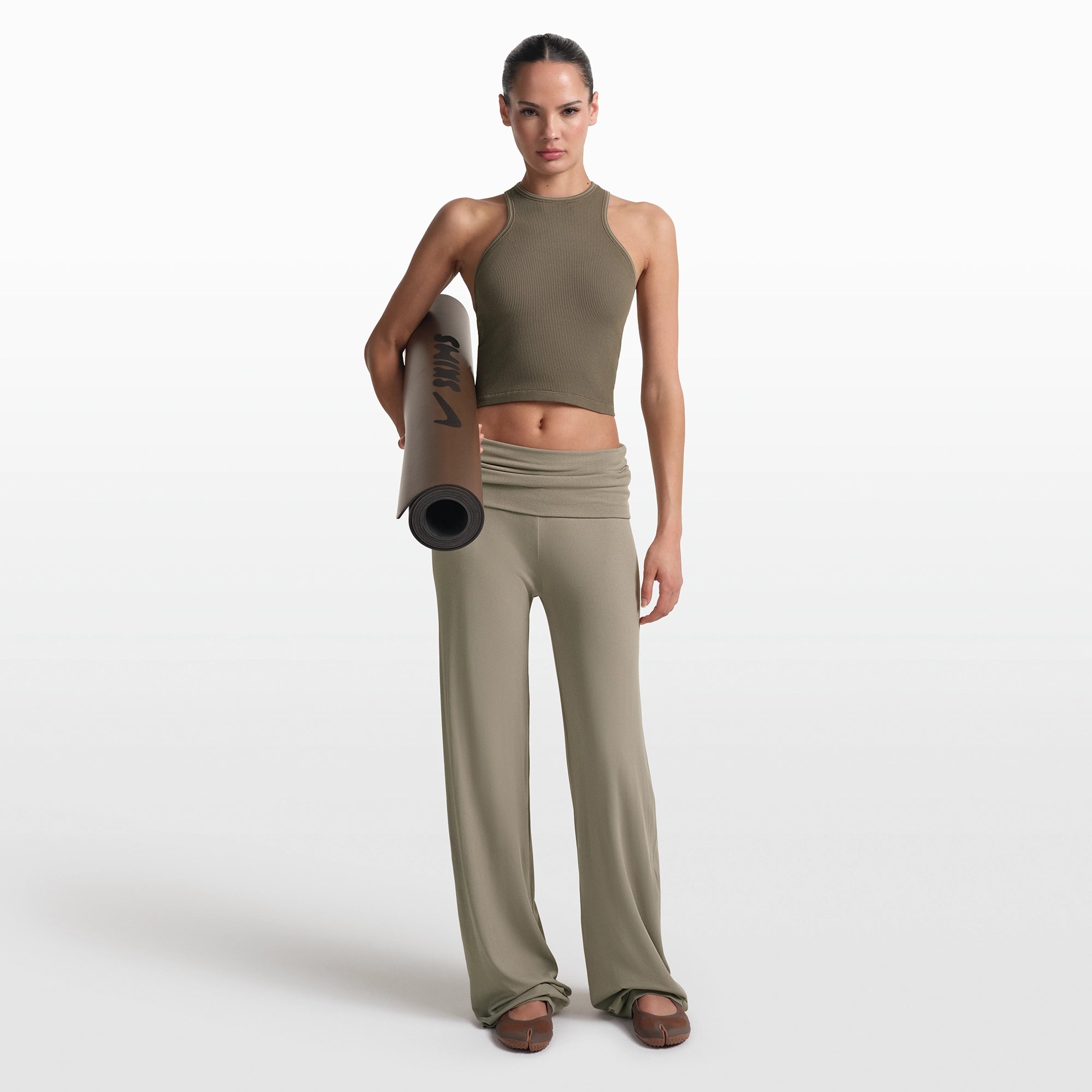 NikeSKIMS RIBBED SEAMLESS RACER FRONT TANK | DUSTY OAKMOSS - Image 2