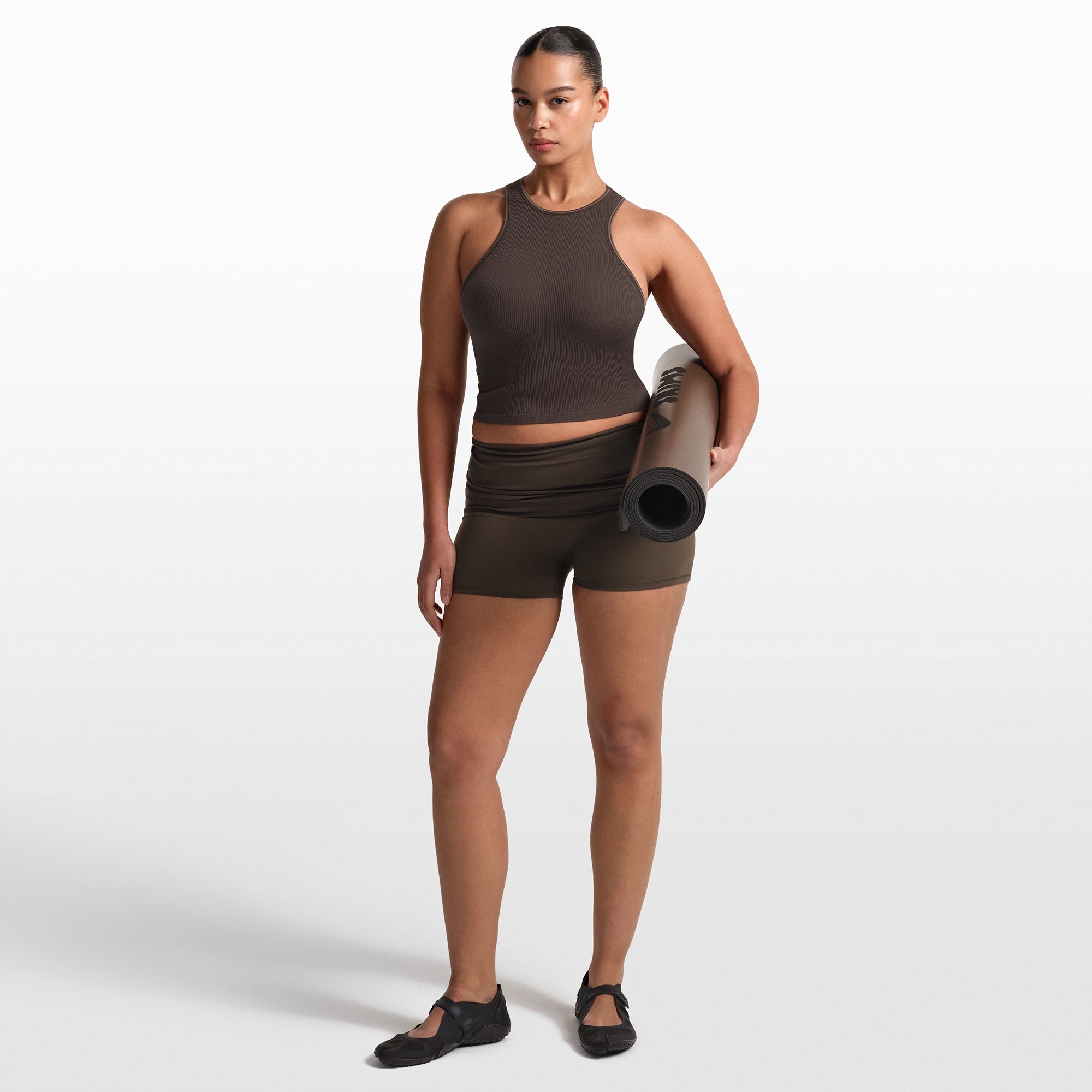 NikeSKIMS RIBBED SEAMLESS RACER FRONT TANK | PHOENIX - Image 2