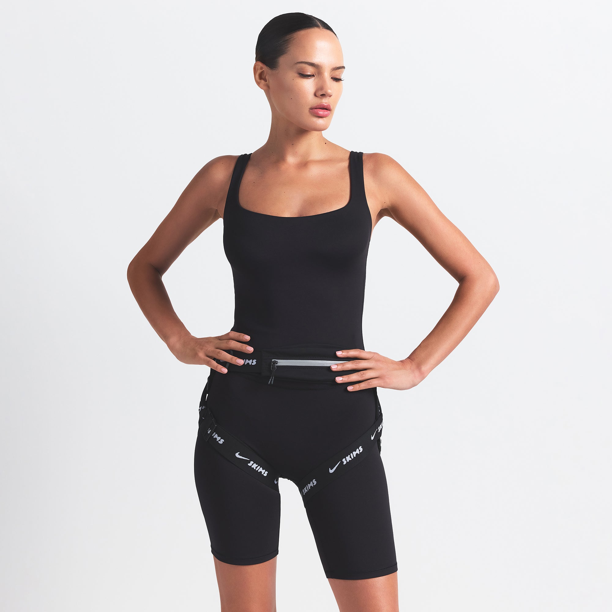 NikeSKIMS MATTE SQUARE NECK TANK | OBSIDIAN - Image 3