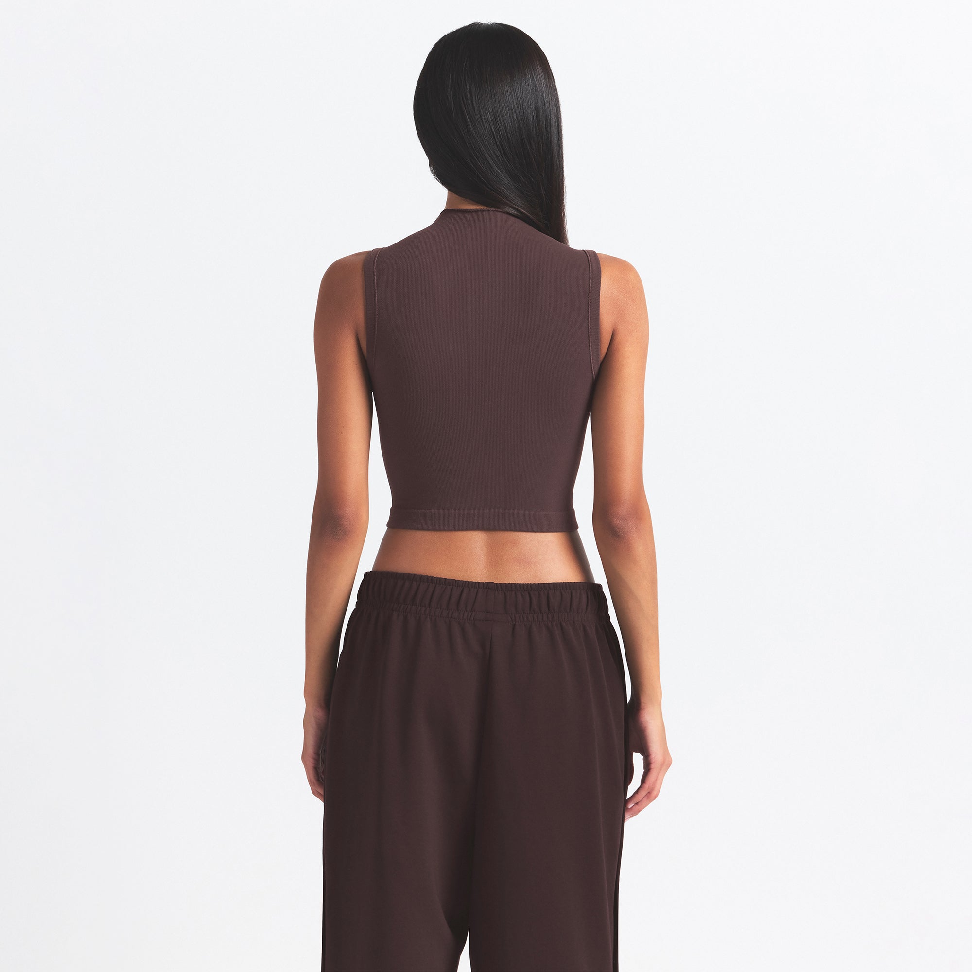 NikeSKIMS VINTAGE SEAMLESS MOCK NECK BRA TOP | PHOENIX - Image 11