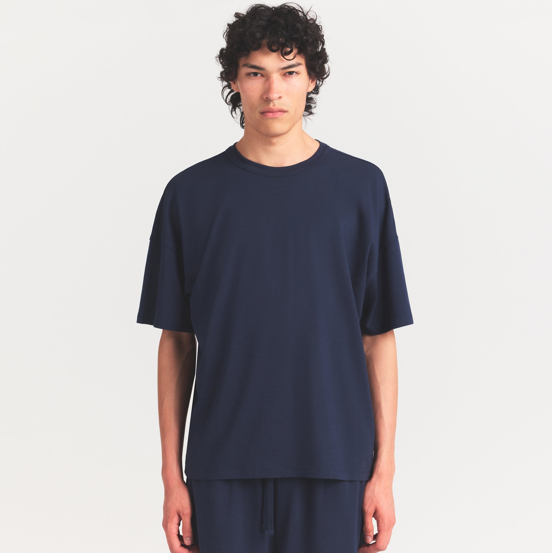 JERSEY LOUNGE MENS OVERSIZED T-SHIRT | NAVY - Image 3