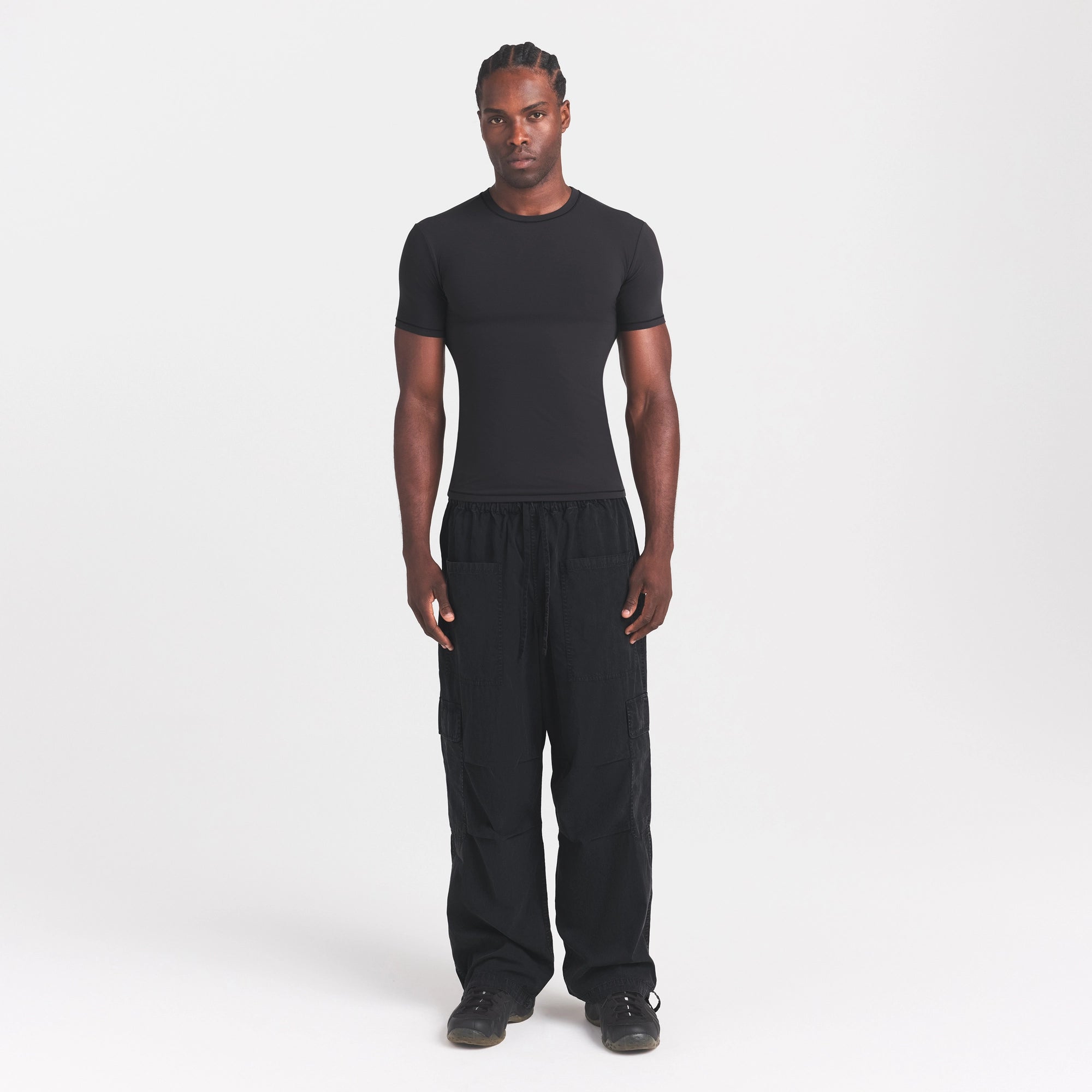 FITS EVERYBODY MENS SLIM T-SHIRT | ONYX - Image 2