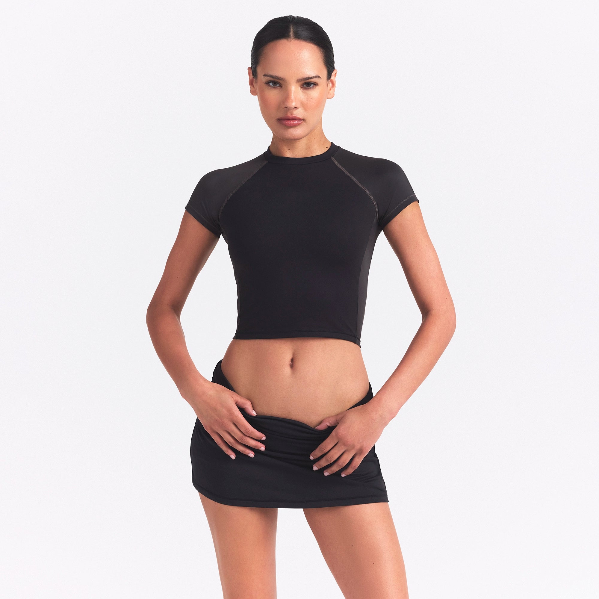 NikeSKIMS MATTE SHINE MIX CROPPED BABY T-SHIRT | OBSIDIAN AND IGNEOUS - Image 3