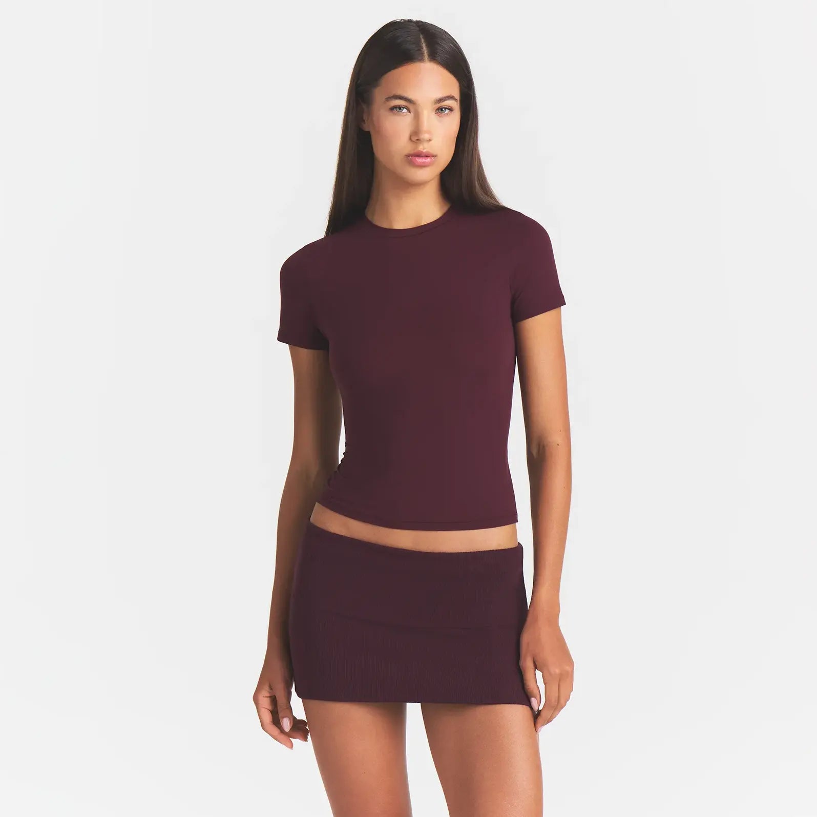 FITS EVERYBODY T-SHIRT | CURRANT - Image 3