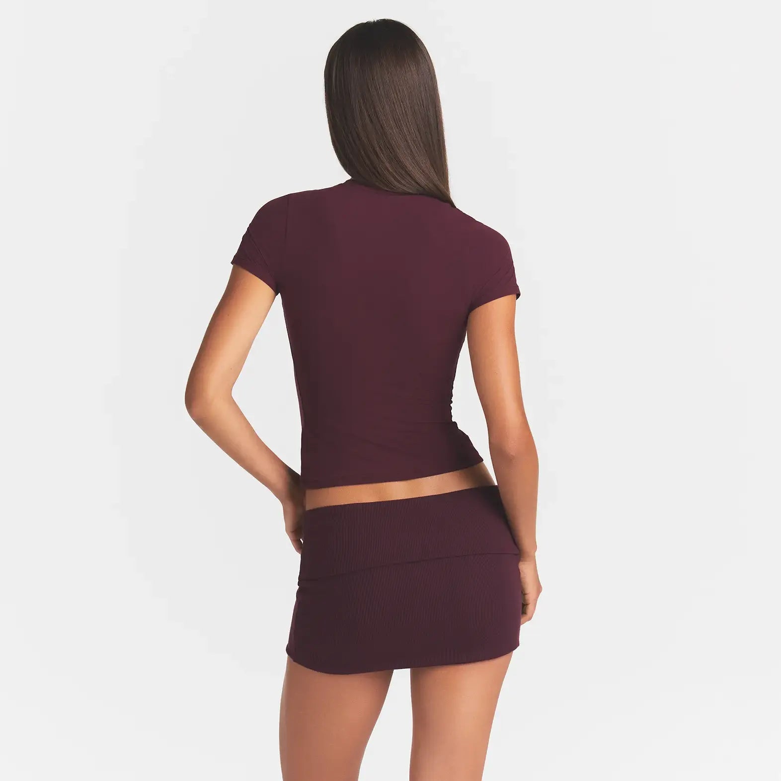 FITS EVERYBODY T-SHIRT | CURRANT - Image 4